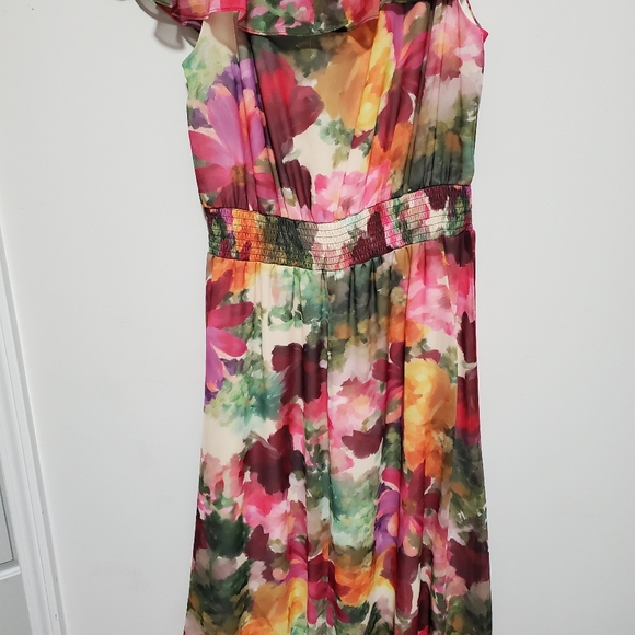 Vince Camuto Floral Water Colored Midi Dress 1X - Picture 6 of 9
